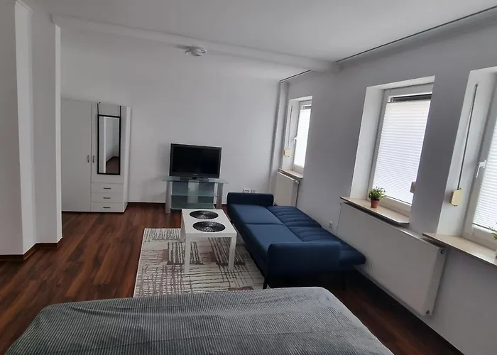 3-4 Personenzimmer - Mit King Size Bett Und Gemeinschaftskueche 民宿